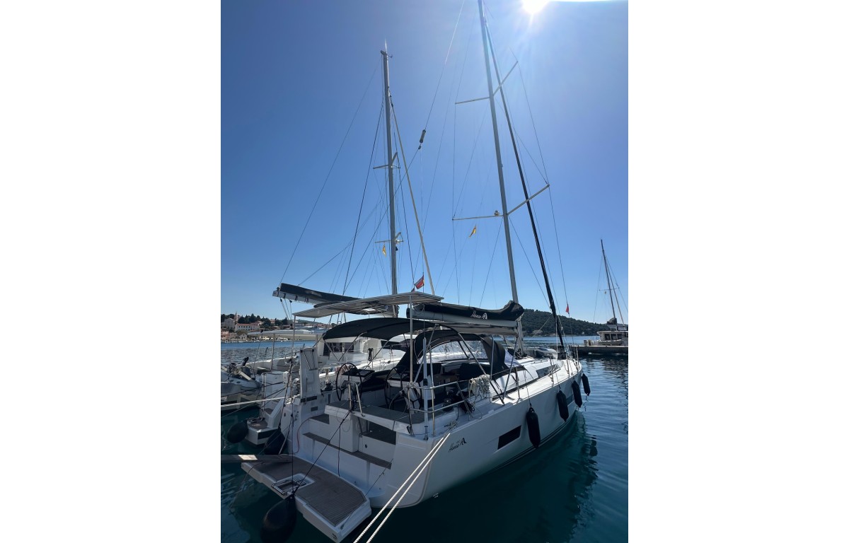 Hanse 460, Wilson | Yacht Charter Croatia