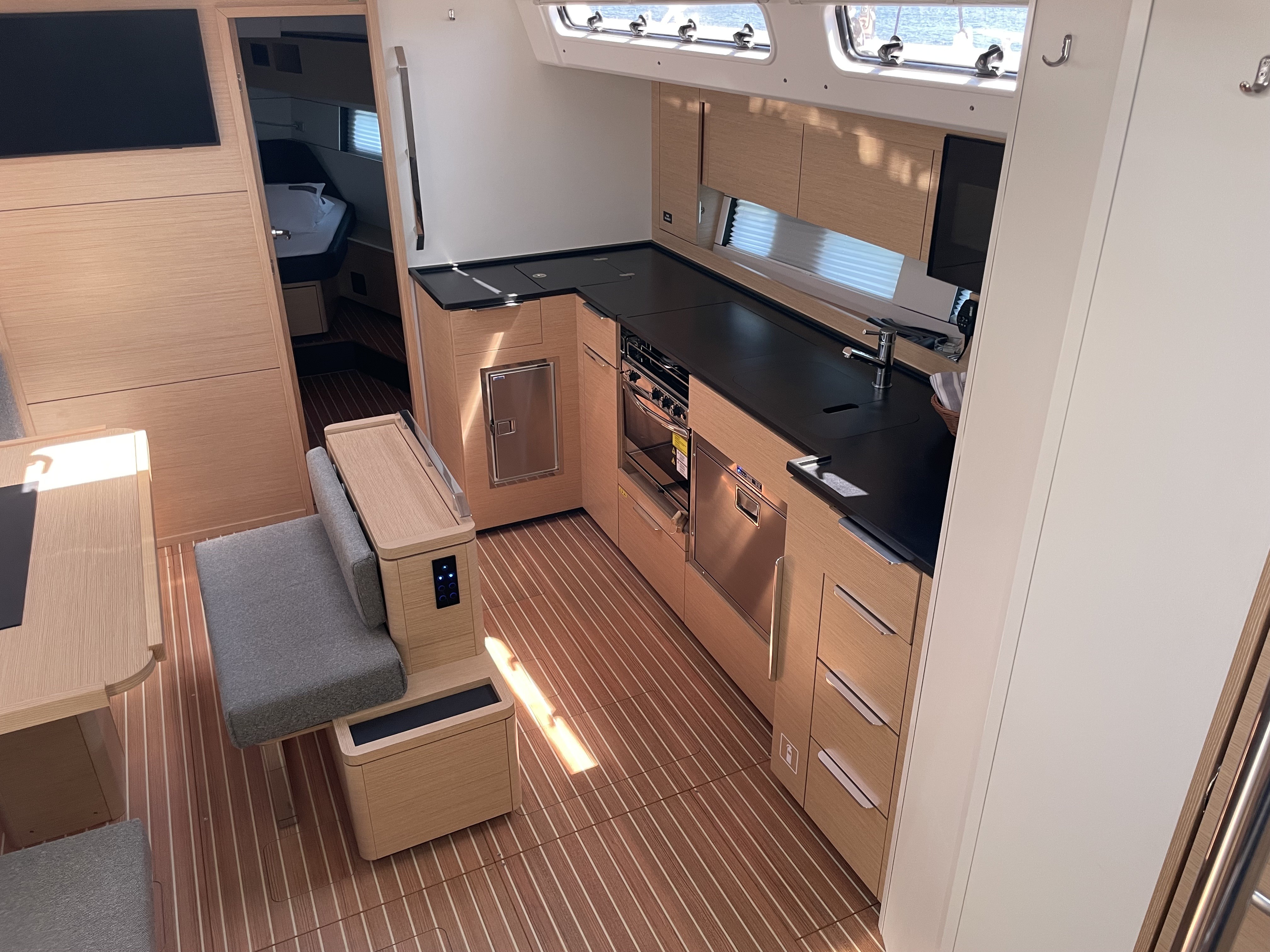 Hanse 460, Rubi | Yacht Charter Croatia