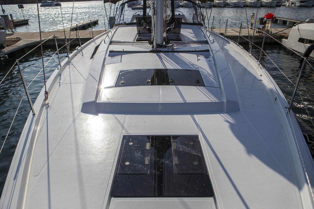 Hanse 460, White Pearl | Noleggio di Yacht Croazia