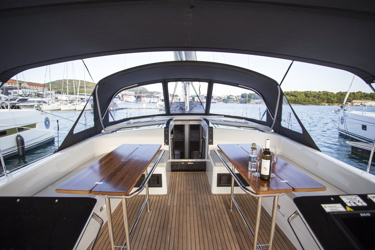 Hanse 460, White Pearl | Noleggio di Yacht Croazia