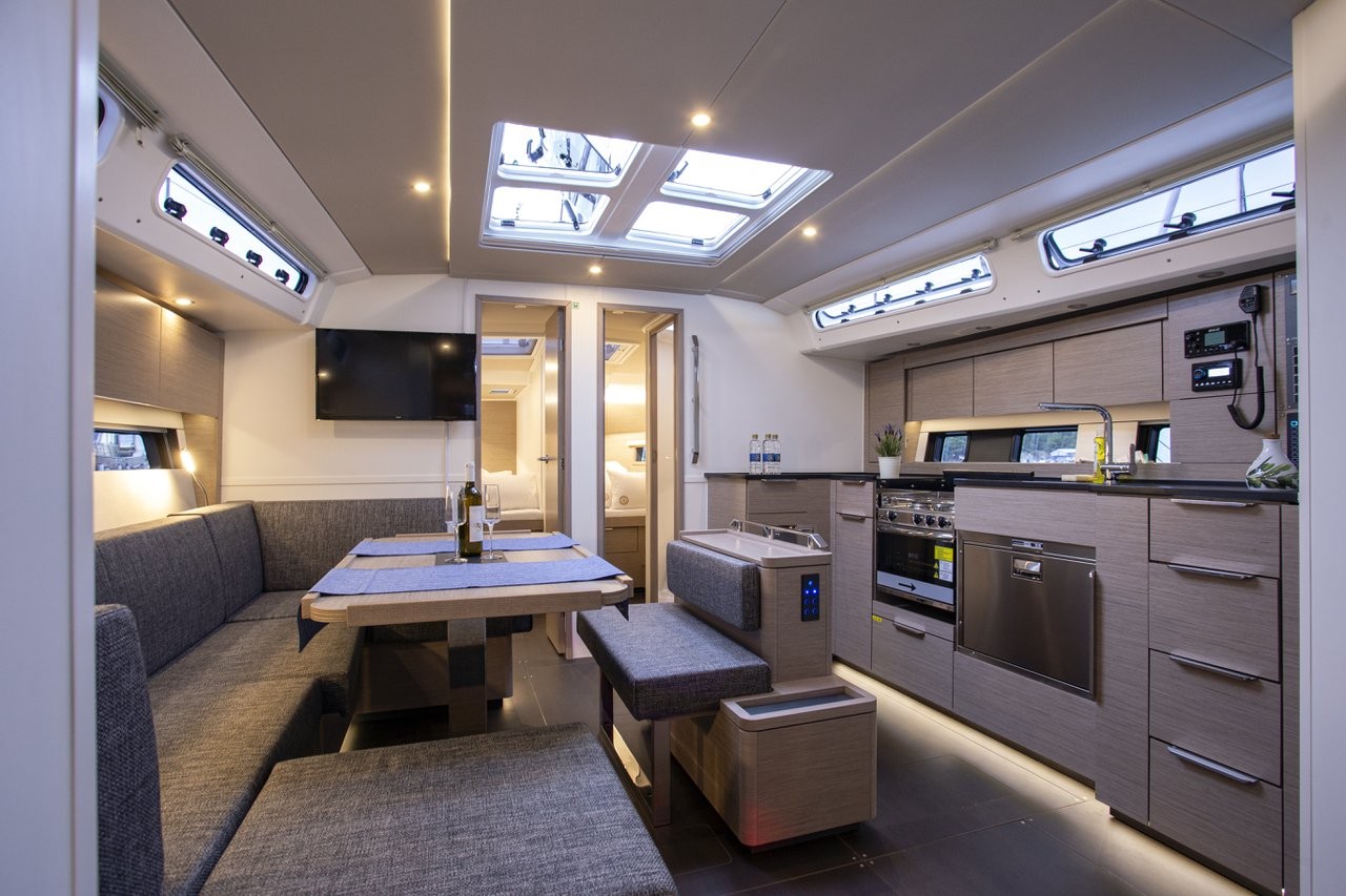Hanse 460, White Pearl | Noleggio di Yacht Croazia