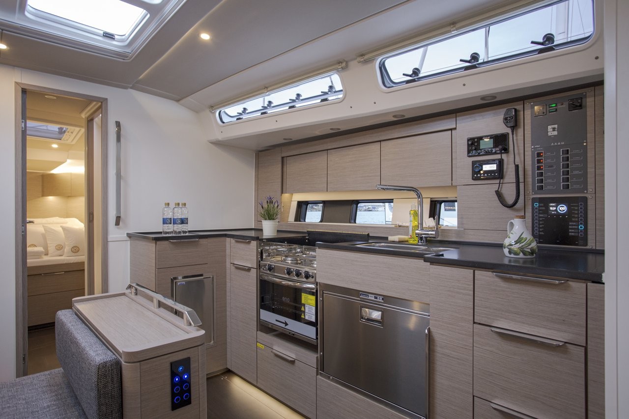 Hanse 460, White Pearl | Noleggio di Yacht Croazia