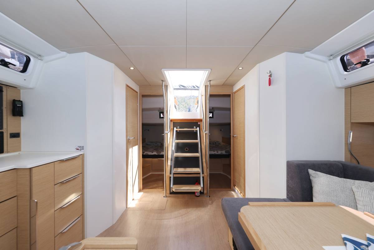 Hanse 460, Aroha | Yacht Charter Croatia
