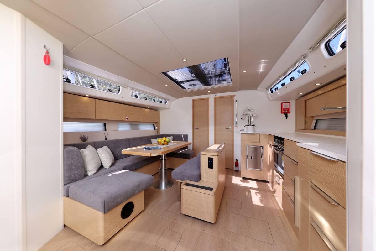 Hanse 460, Aroha | Yacht Charter Croatia