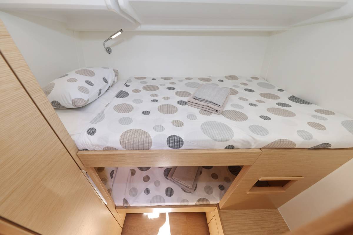 Hanse 460, Aroha | Yacht Charter Croatia