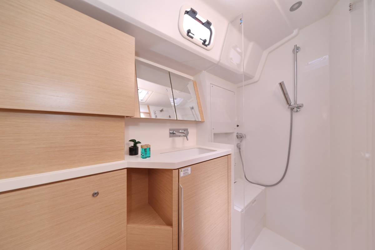 Hanse 460, Aroha | Yacht Charter Croatia