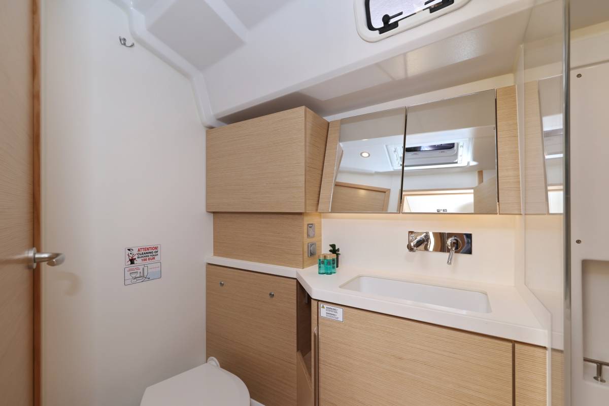 Hanse 460, Aroha | Yacht Charter Croatia
