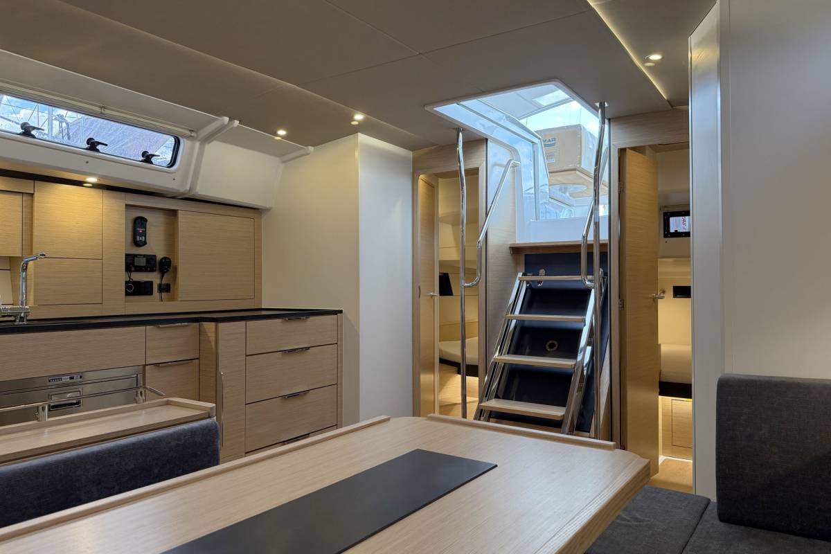Hanse 460, Amari | Yacht Charter Croatia