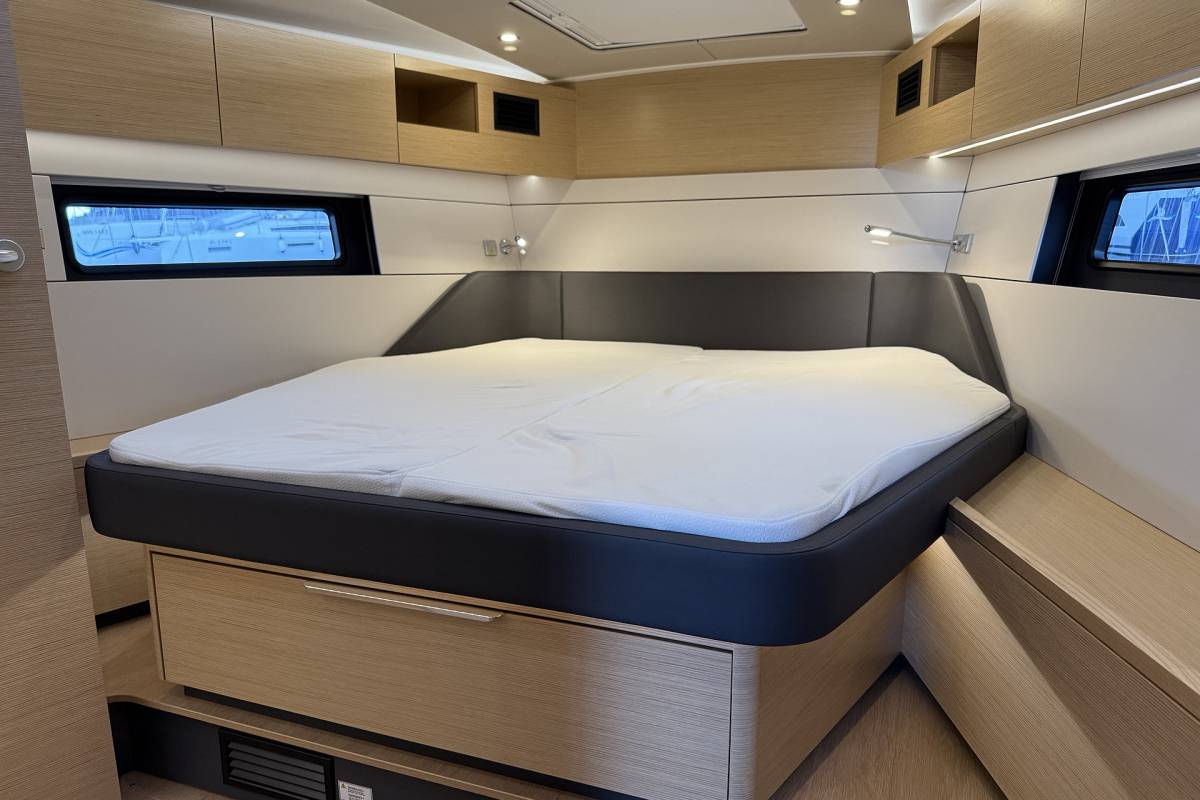 Hanse 460, Amari | Yacht Charter Croatia