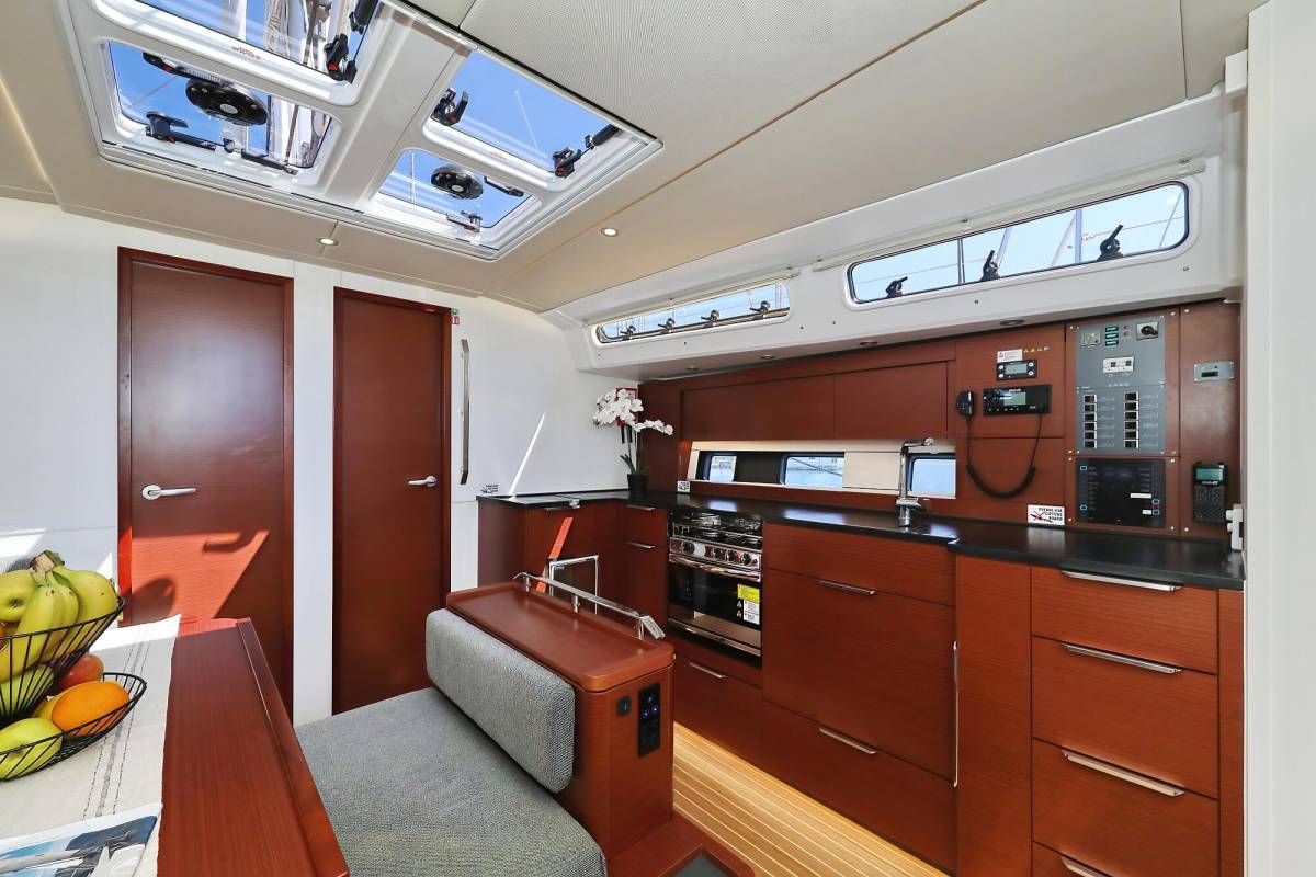 Hanse 460, Sea you - OW | Yacht Charter Croatia