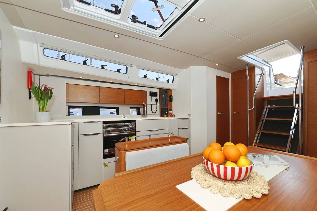 Hanse 460, Private Dancer | Yacht Charter Croatia