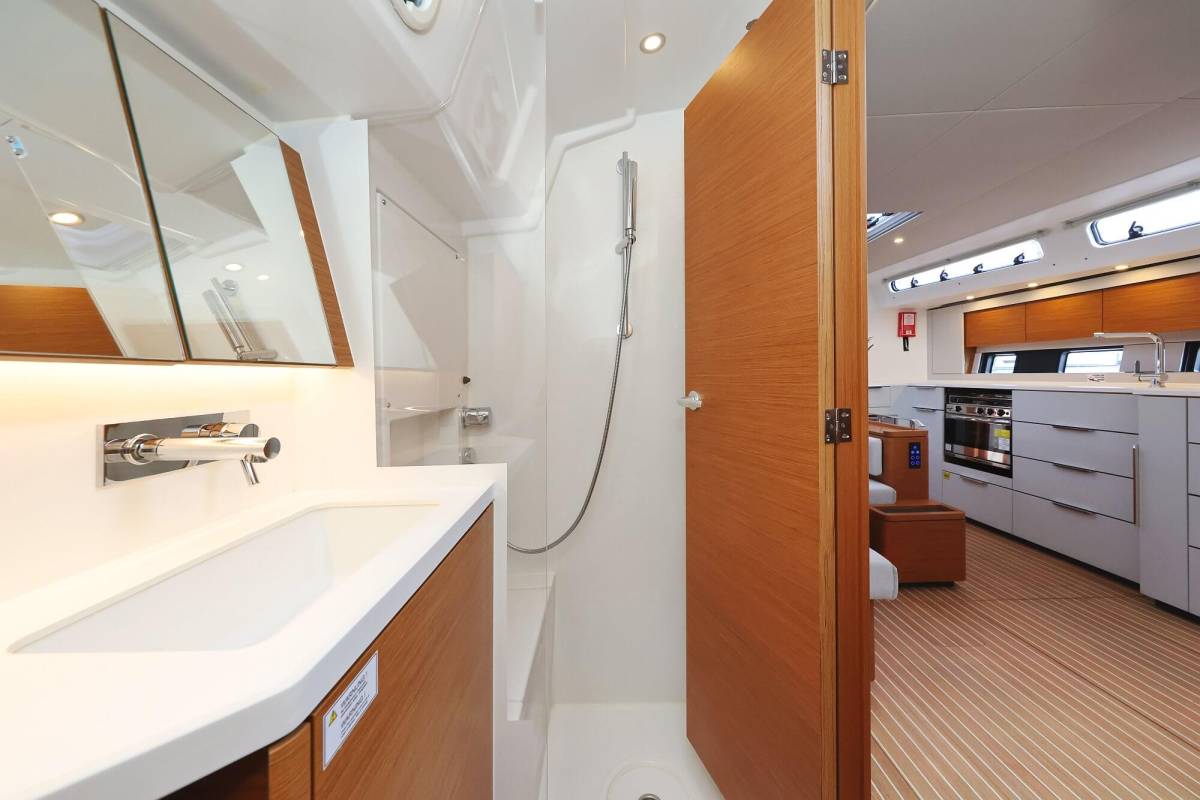 Hanse 460, Private Dancer | Yacht Charter Croatia