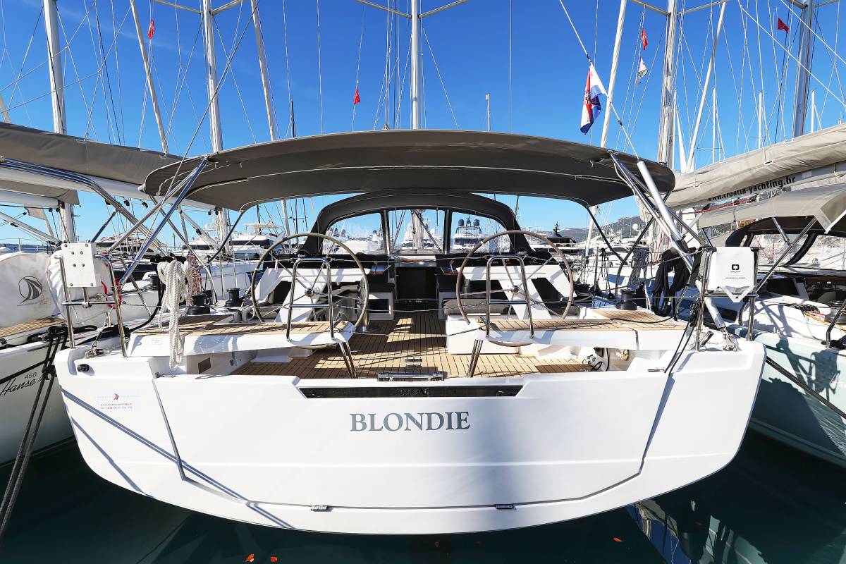 Hanse 460, Blondie - OW | Yacht Charter Croatia