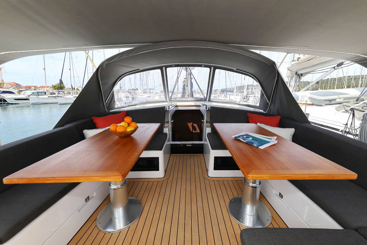 Hanse 460, Prima vera - OW | Yacht Charter Croatia