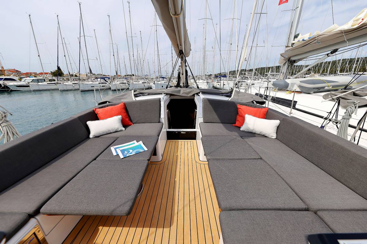 Hanse 460, Prima vera - OW | Yacht Charter Croatia