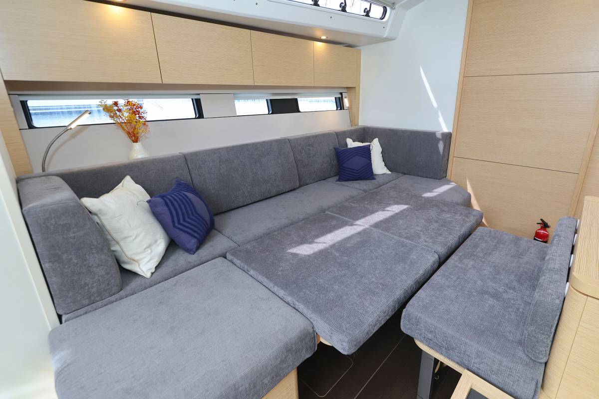 Hanse 460, Prima vera - OW | Yacht Charter Croatia