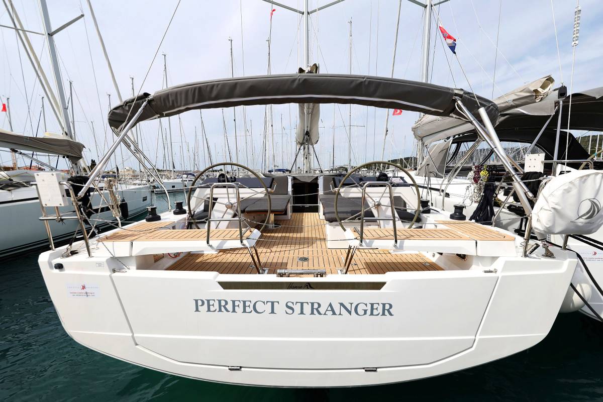 Hanse 460, Perfect Stranger | Yacht Charter Croatia