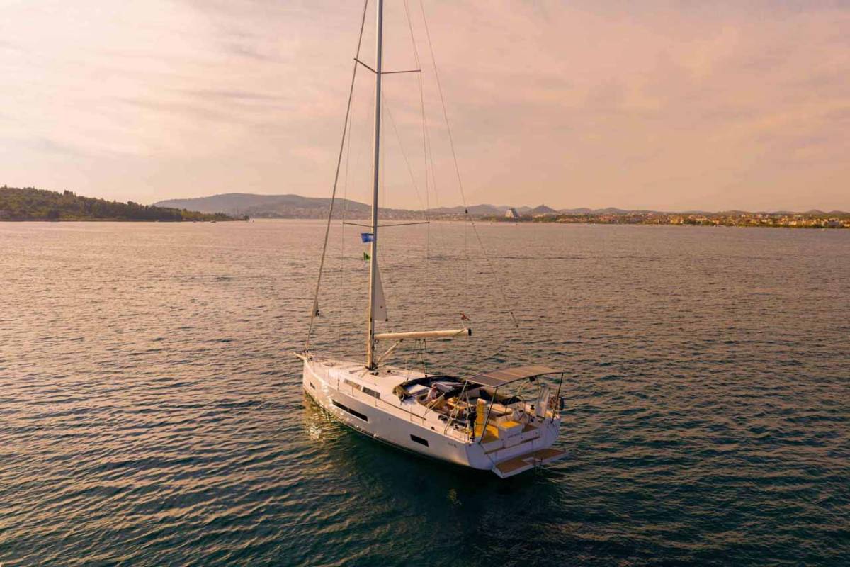 Hanse 460, Mare Morea | Yacht Charter Croatia