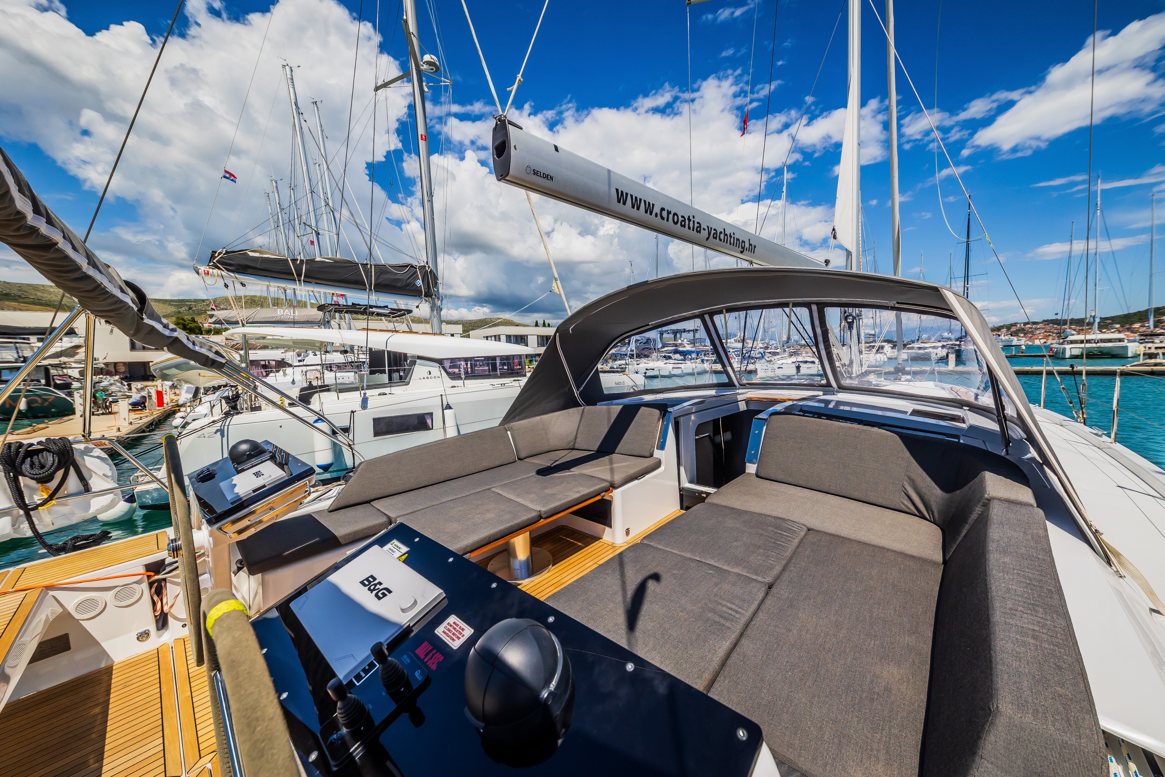 Hanse 460, Stargirl - OW | Yacht Charter Croatia