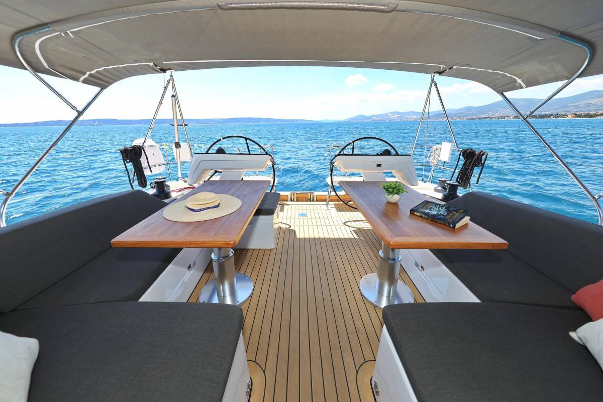 Hanse 460, Stargirl - OW | Noleggio di Yacht Croazia