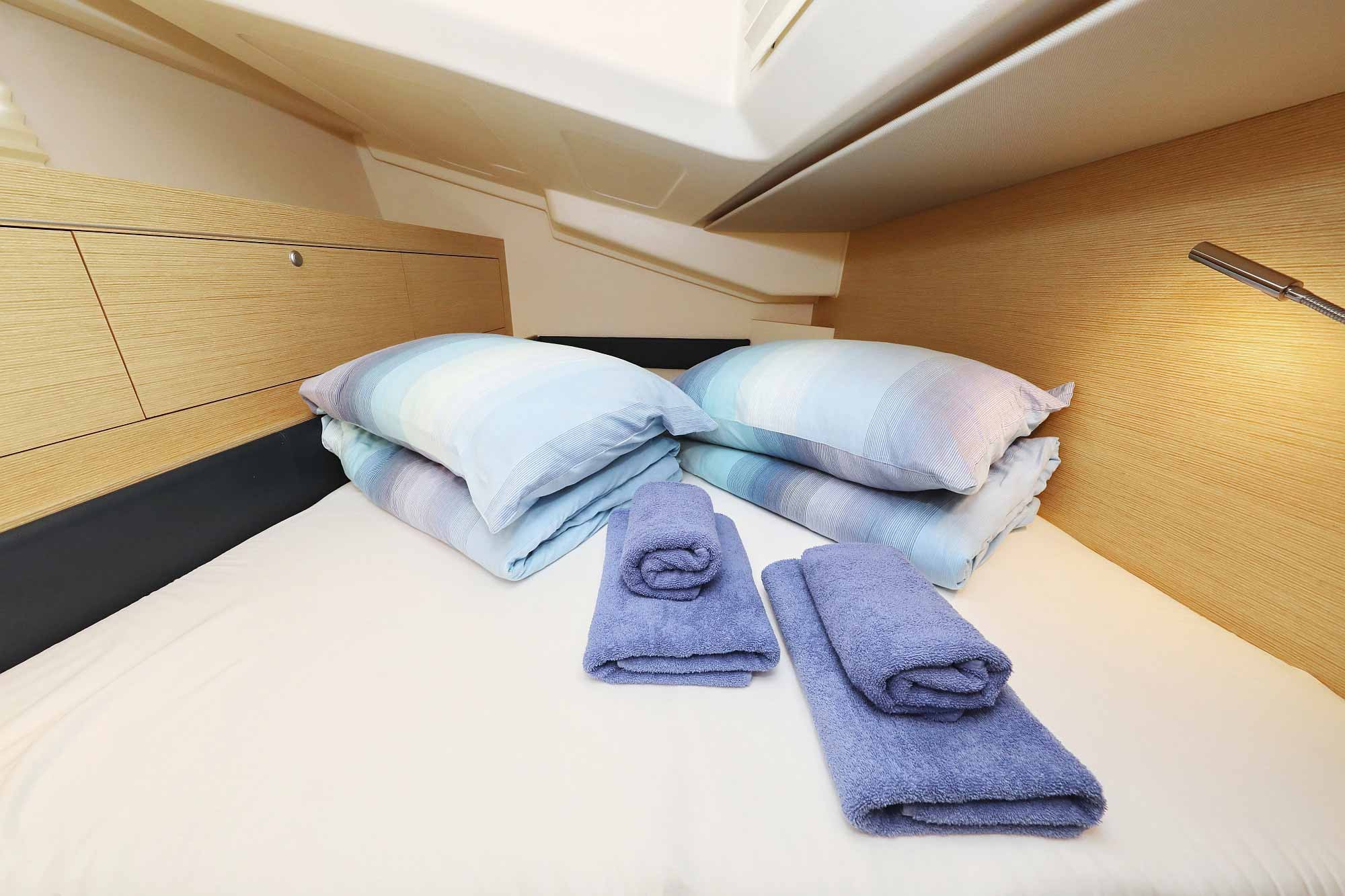 Hanse 505, Blue Bonnet af Lovnas - OW | Yacht Charter Croatia