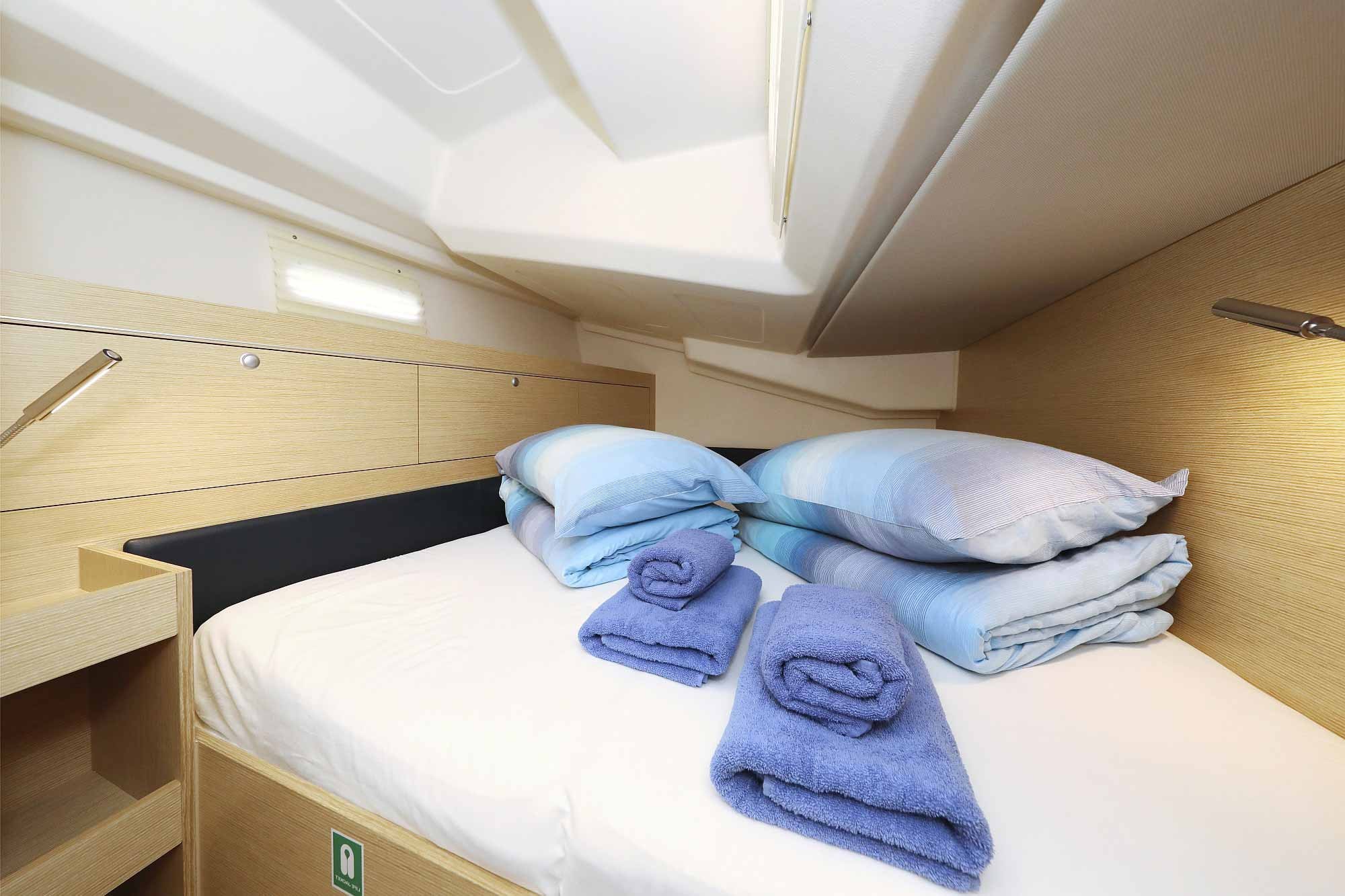 Hanse 505, Blue Bonnet af Lovnas - OW | Yacht Charter Croatia