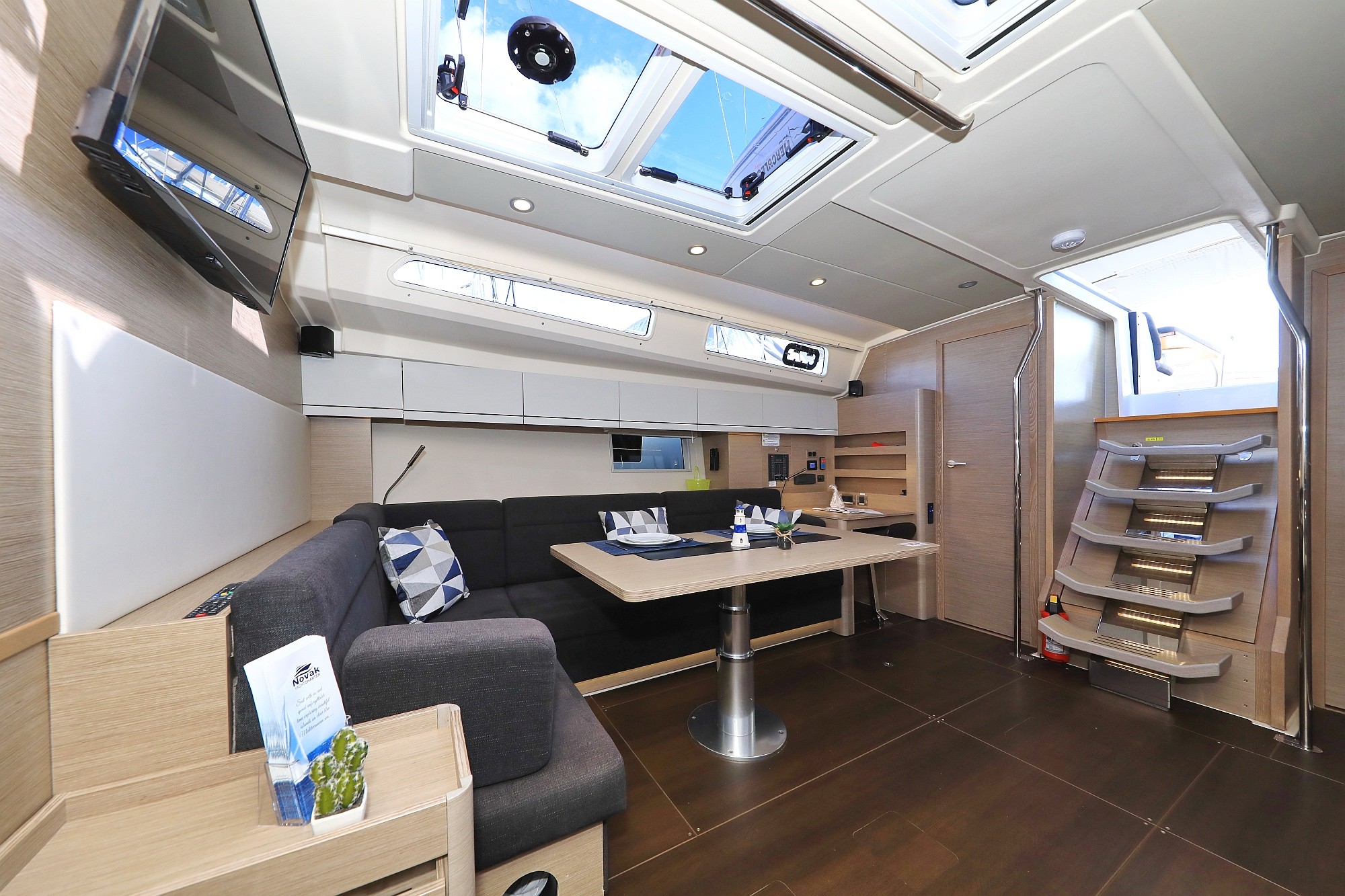 Hanse 508, Poseidon | Yacht Charter Croatia