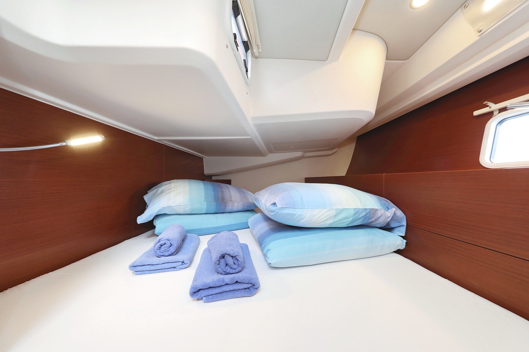 Hanse 508, Cosmopolitan | Yacht Charter Croatia