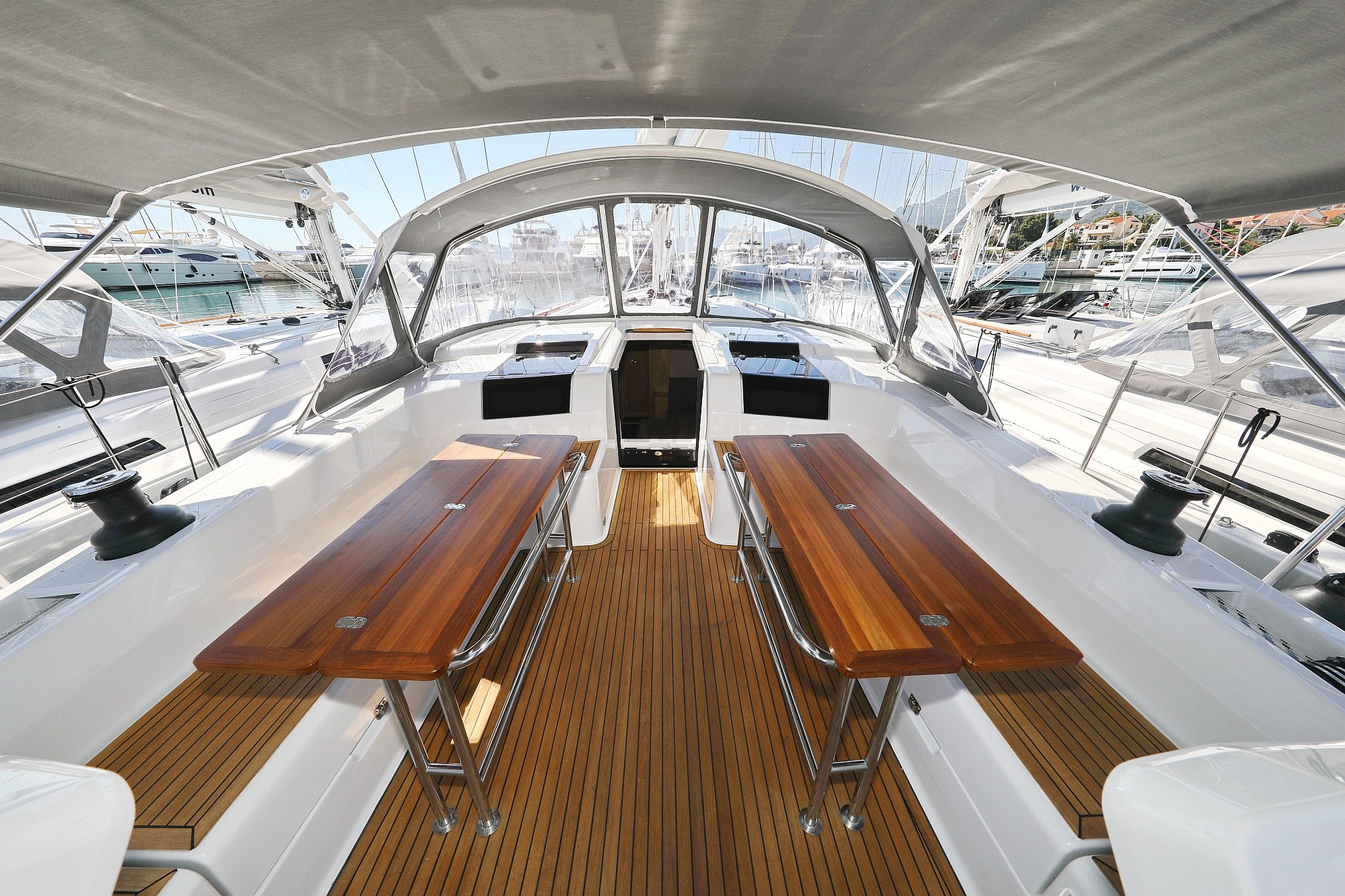 Hanse 508, Khaleesi | Yacht Charter Croatia