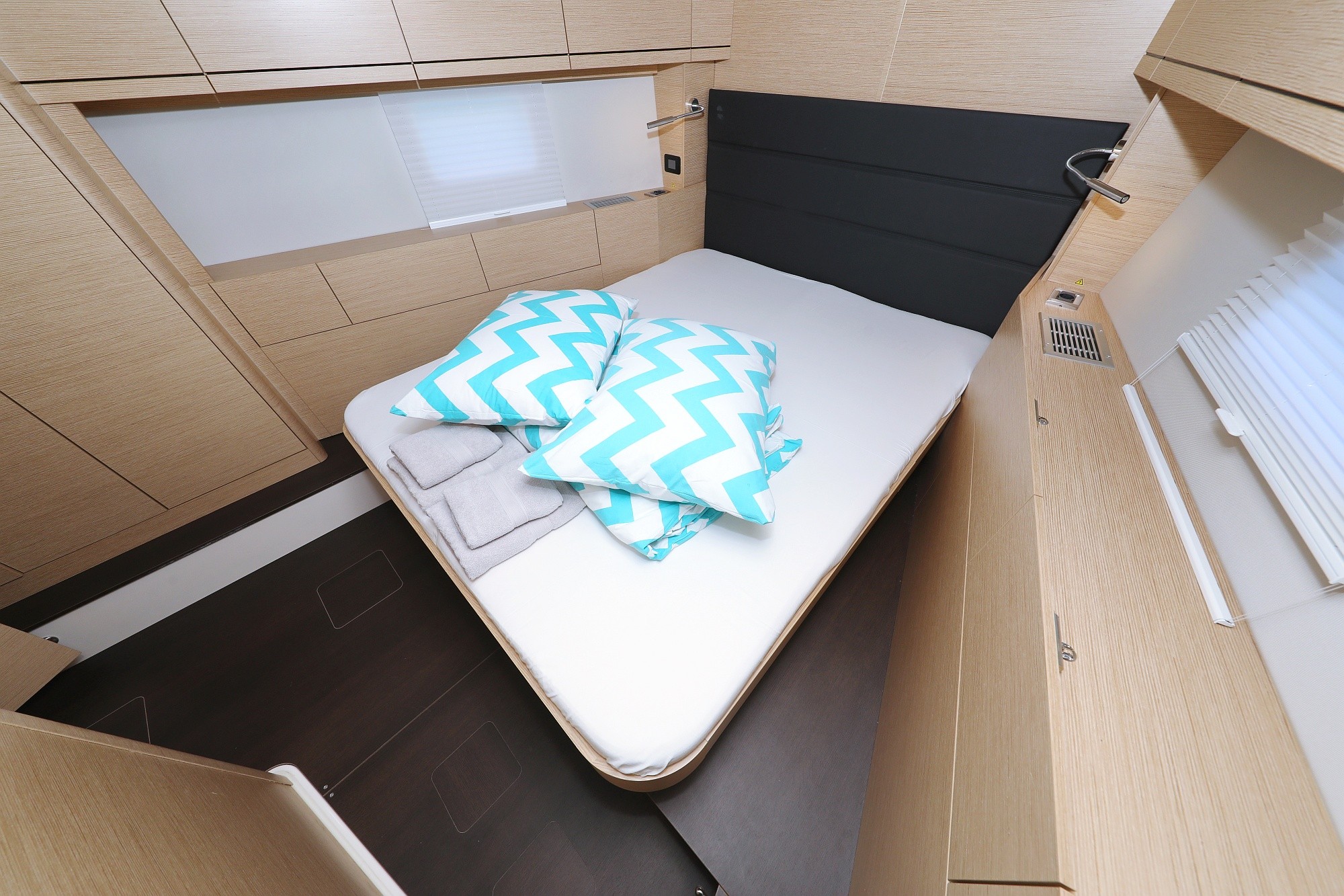 Hanse 508, Charlabelle - OW | Yacht Charter Croatia