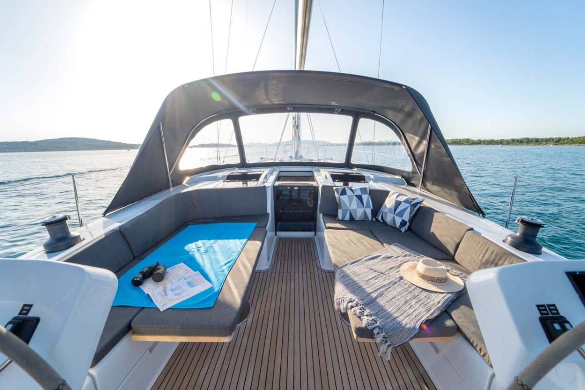 Hanse 508, Mare Estrella | Yacht Charter Croatia