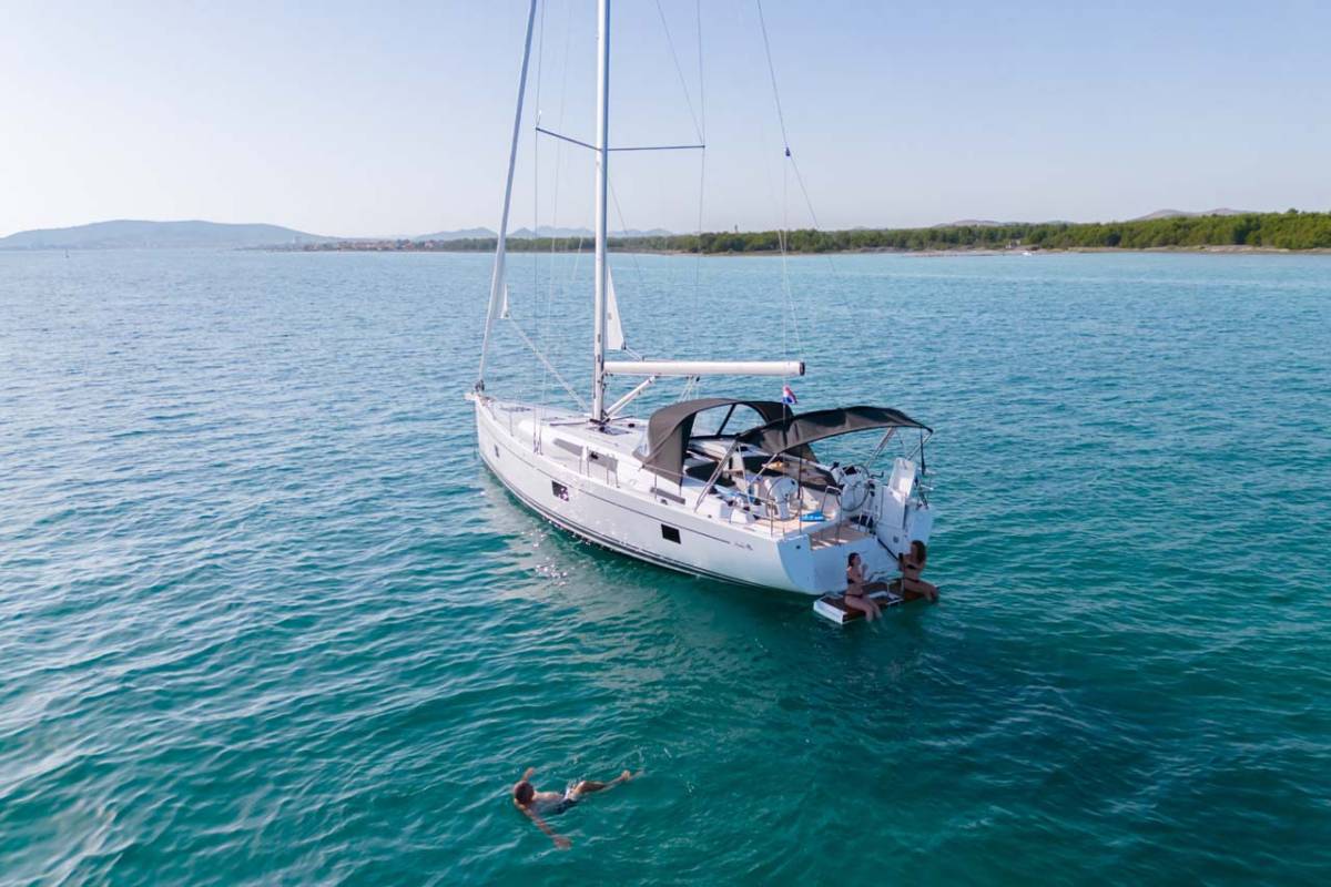 Hanse 508, Mare Estrella | Yacht Charter Croatia