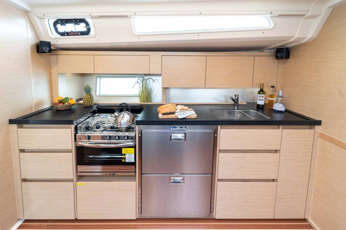 Hanse 508, Mare Estrella | Yacht Charter Croatia