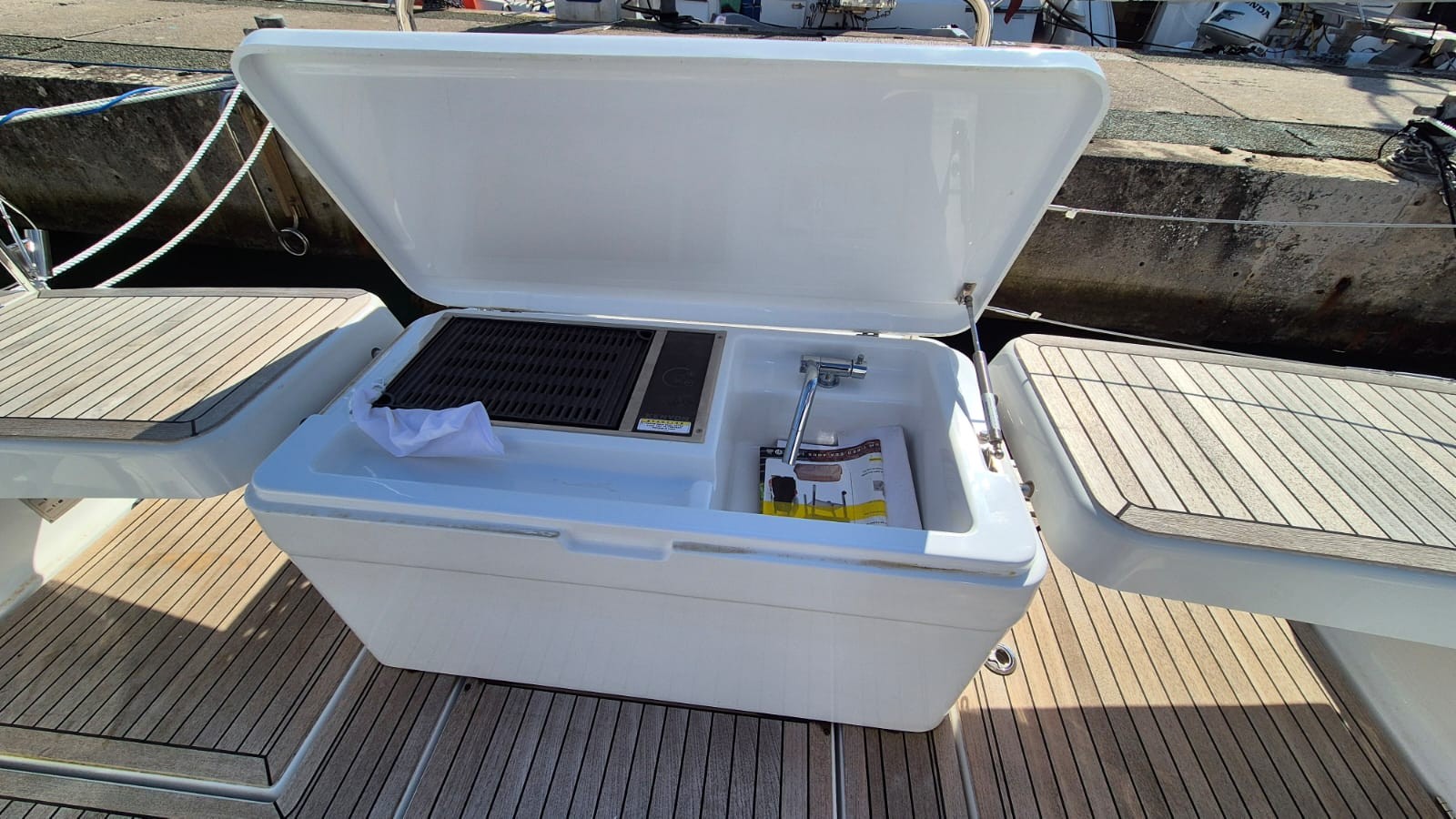 Hanse 508, Bright Future | Yacht Charter Croatia