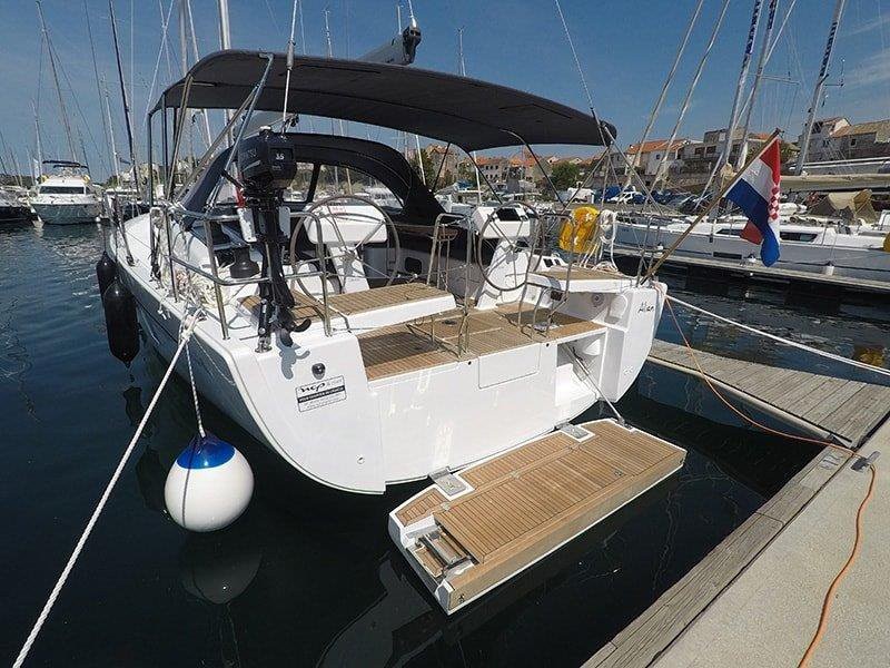 Hanse 508, Alian | Yacht Charter Croatia