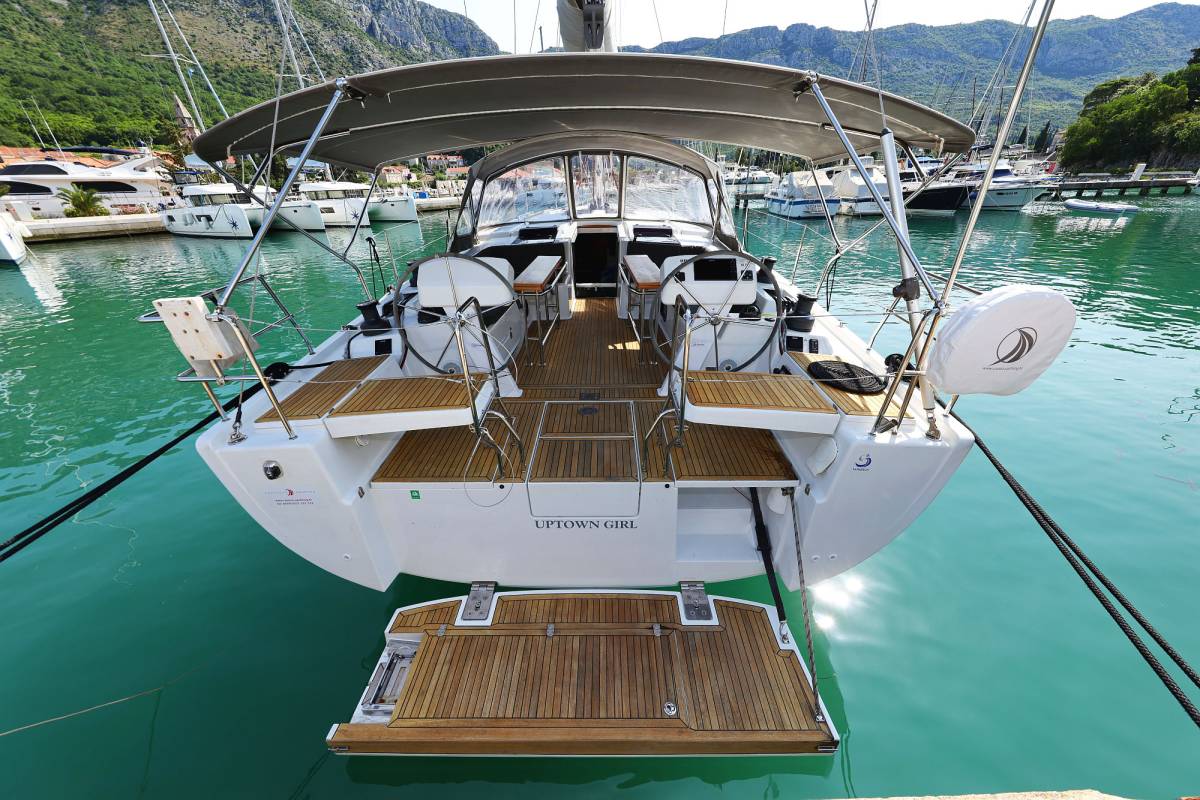 Hanse 508, Uptown Girl | Yacht Charter Croatia