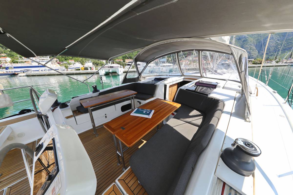 Hanse 508, Uptown Girl | Yacht Charter Croatia