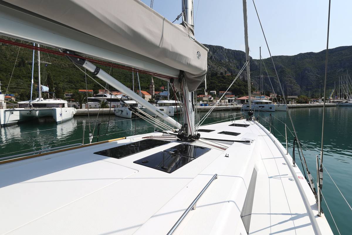 Hanse 508, Uptown Girl | Yacht Charter Croatia