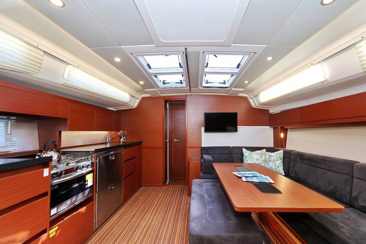 Hanse 508, Uptown Girl | Yacht Charter Croatia