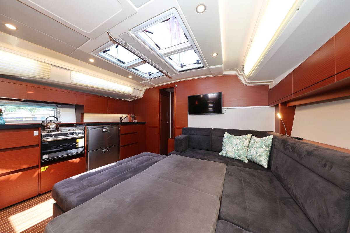 Hanse 508, Uptown Girl | Yacht Charter Croatia