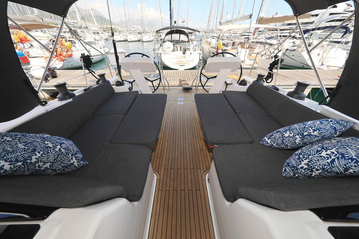Hanse 508, Attraction | Yacht Charter Croatia