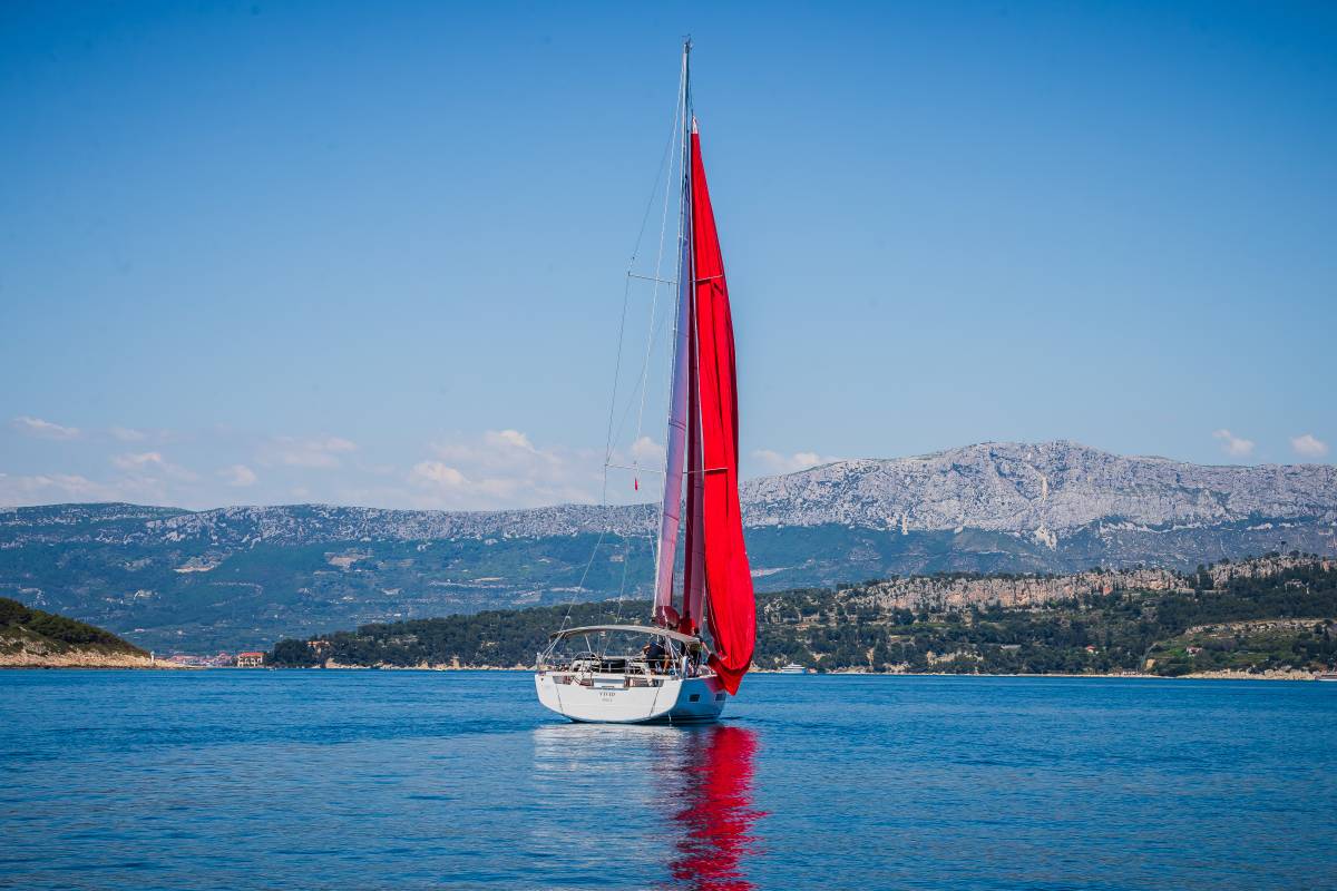 Hanse 510, Vivid | Yacht Charter Croatia