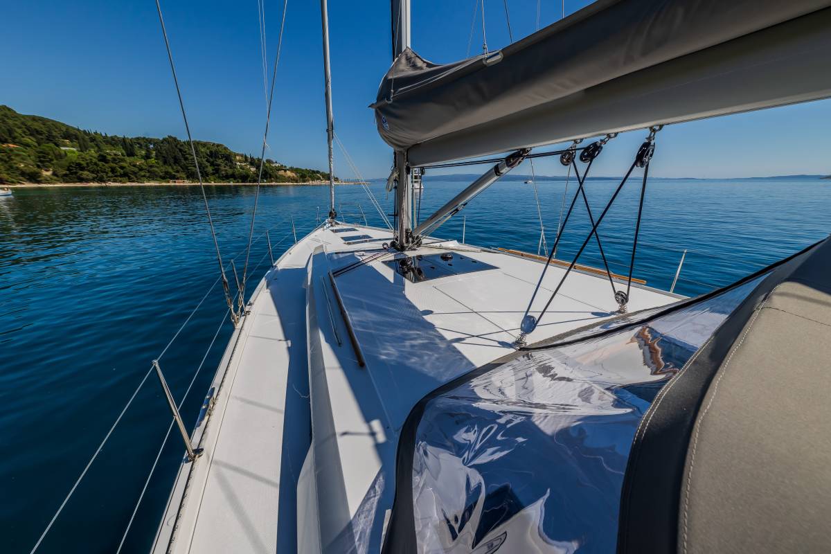 Hanse 510, Vivid | Yacht Charter Croatia