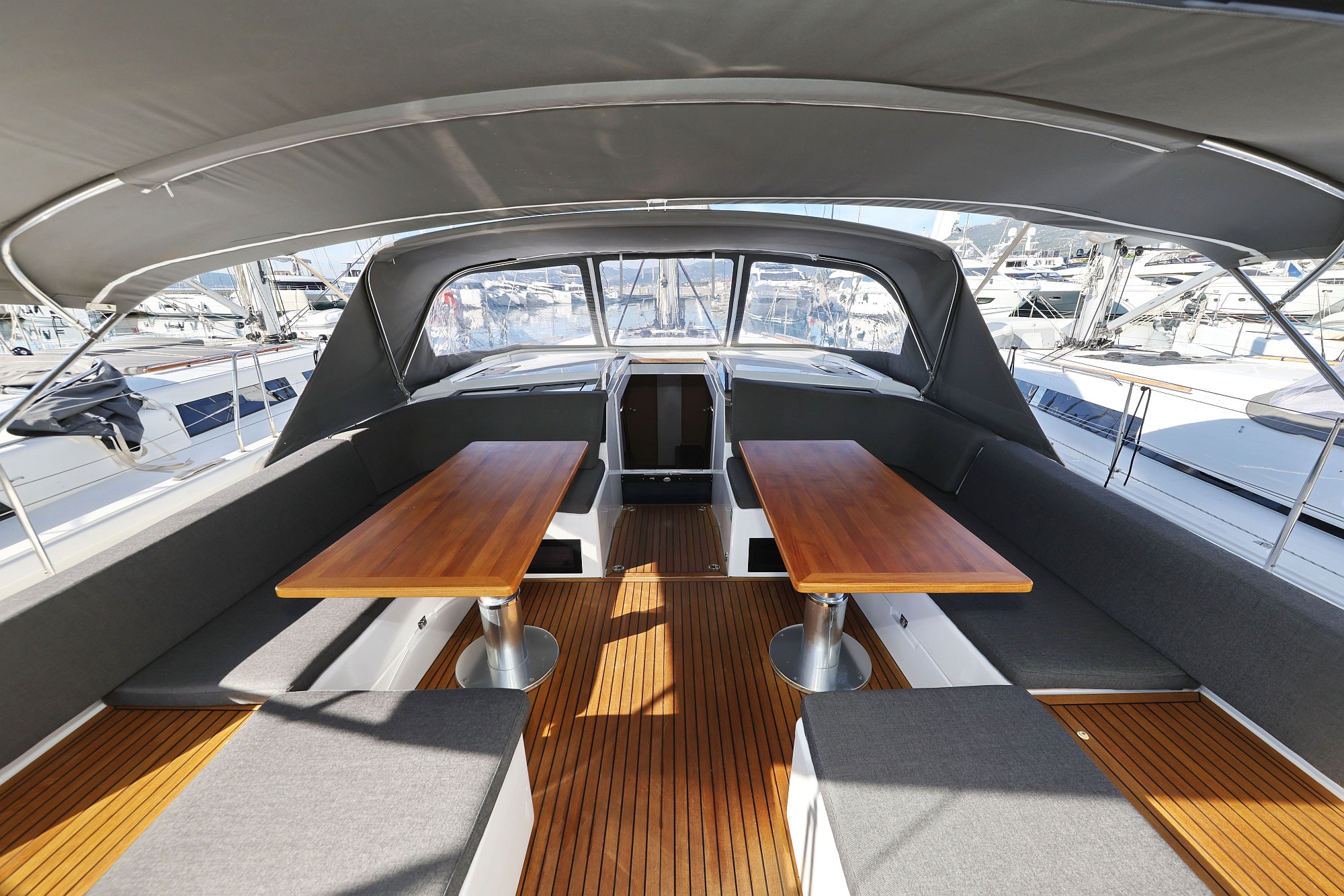 Hanse 510, Vivid | Yacht Charter Croatia