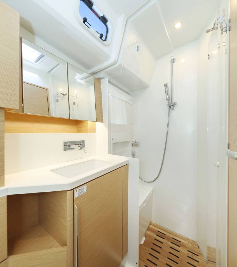 Hanse 510, Vivid | Yacht Charter Croatia