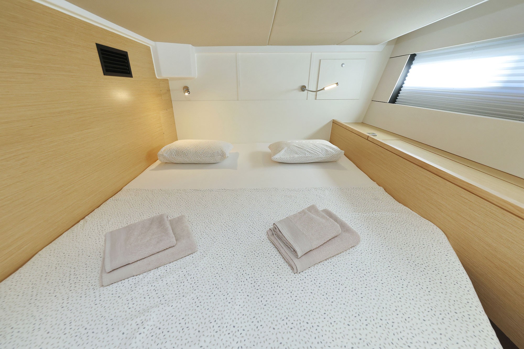 Hanse 510, Tropea - OW | Yacht Charter Croatia