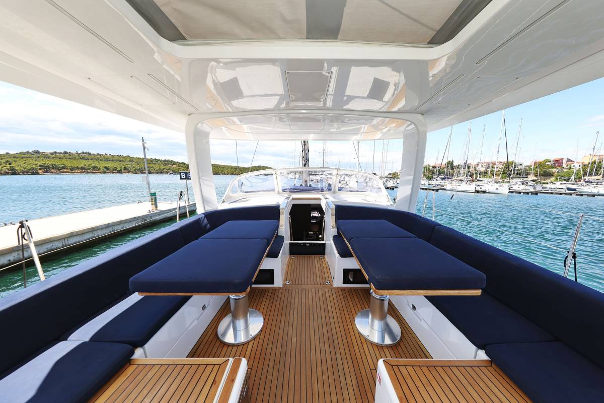 Hanse 510, Ocean Phoenix - OW | Yacht Charter Croatia