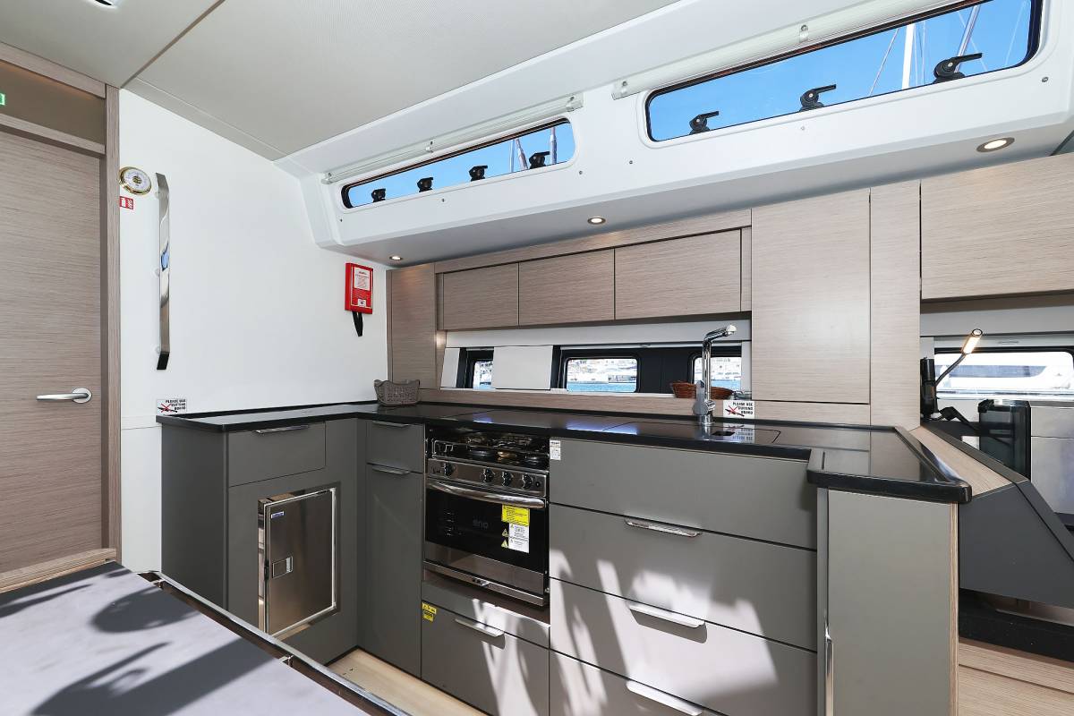 Hanse 510, Ocean Phoenix - OW | Yacht Charter Croatia