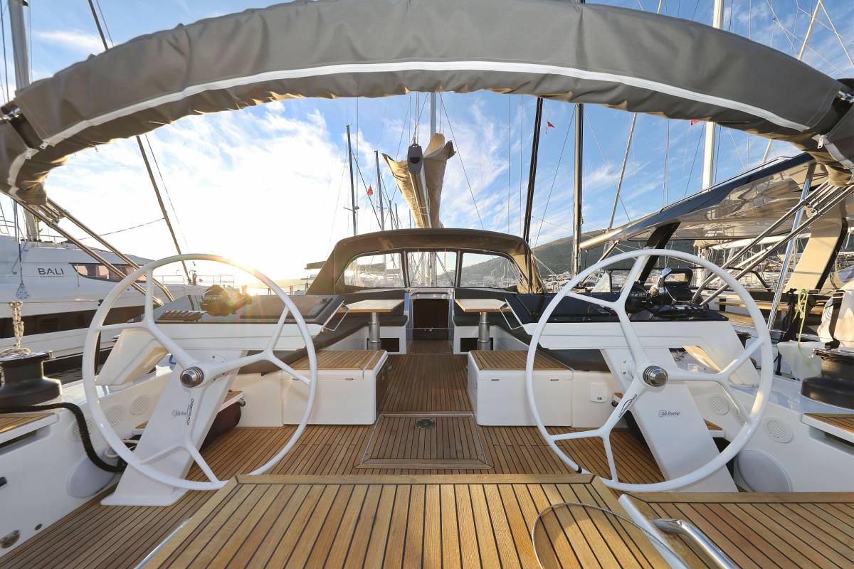 Hanse 510, Alma - OW | Yacht Charter Croatia