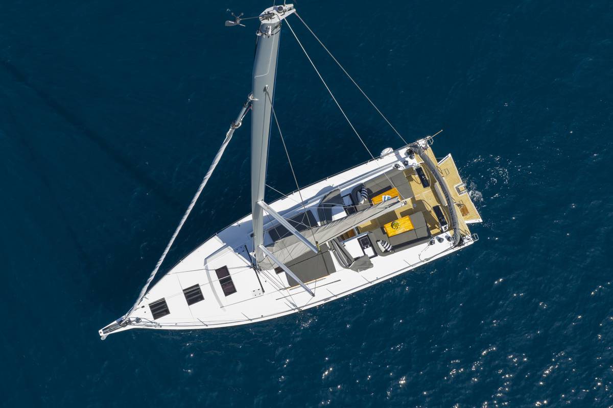 Hanse 510, Amber - OW | Yacht Charter Croatia